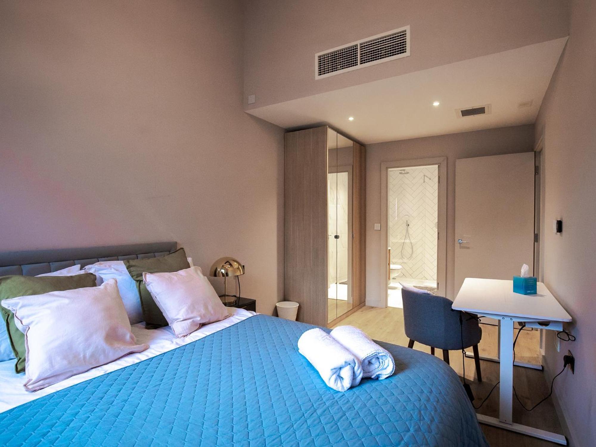 M1 Centre 3 Bed 3 Bath Luxe Penthouse Apartment Manchester
